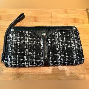 Wilsons Leather Black and White Tweed Wristlet Wallet